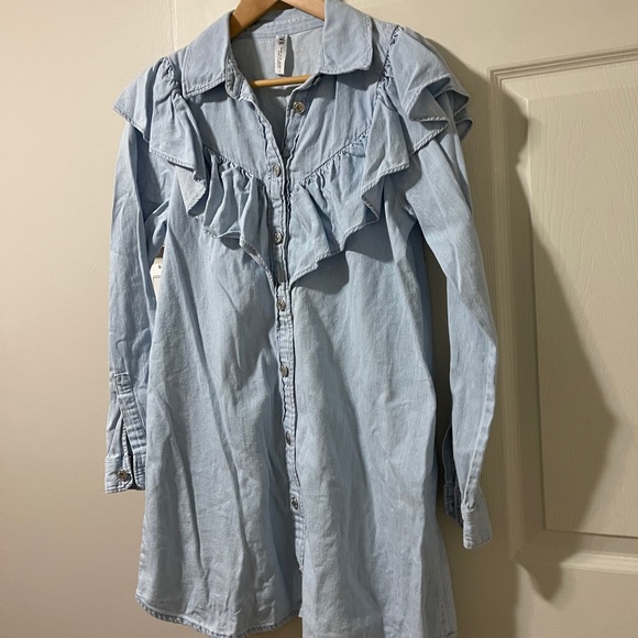 Denim Dress - Picture 5 of 6